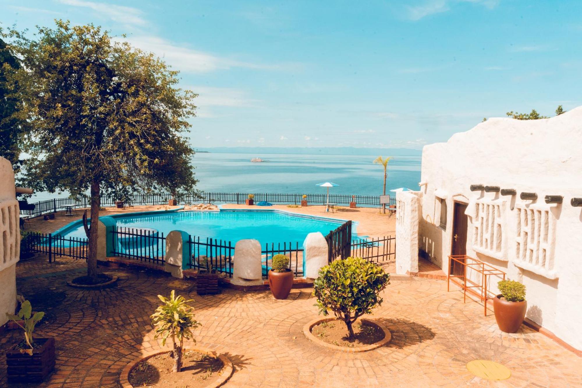 Caribbea Bay Resort Kariba Exterior foto