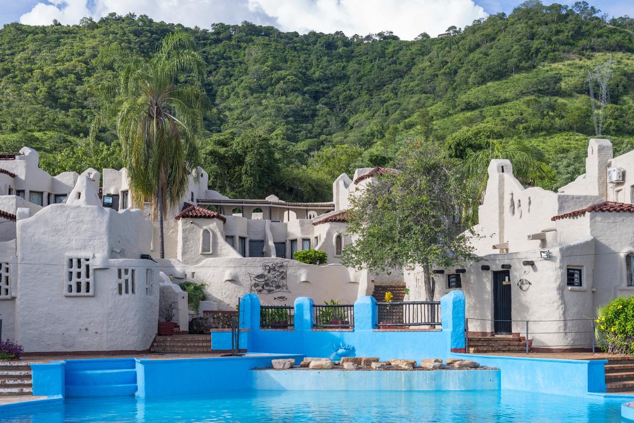 Caribbea Bay Resort Kariba Exterior foto